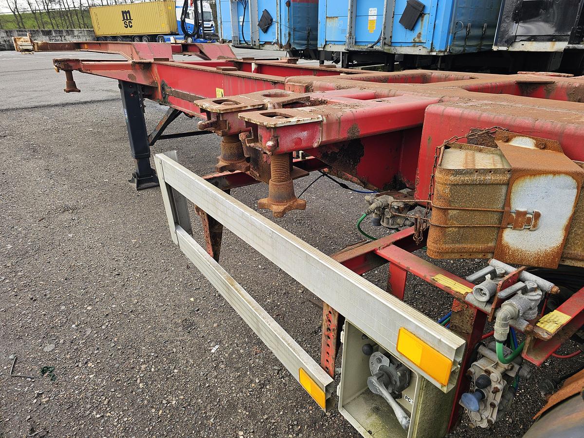 Gebruikt 2001 RENDERS euro 800 | 40 ft | Bpw drum.