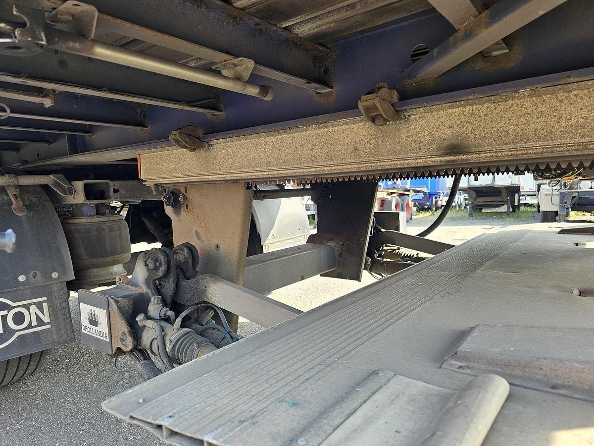 Used 2012 PACTON TBD.122 | SINGLE STEERING AXLE |UNDER SLIDING LOADING LIFT + BATTERIES| DAF DISC| APK /TUV 6-12-2025