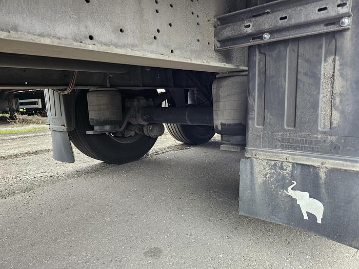 Used 2015 SCHMITZ CARGOBULL SCB.S3T | SAF DISC | GALVANISED CHASSIS .