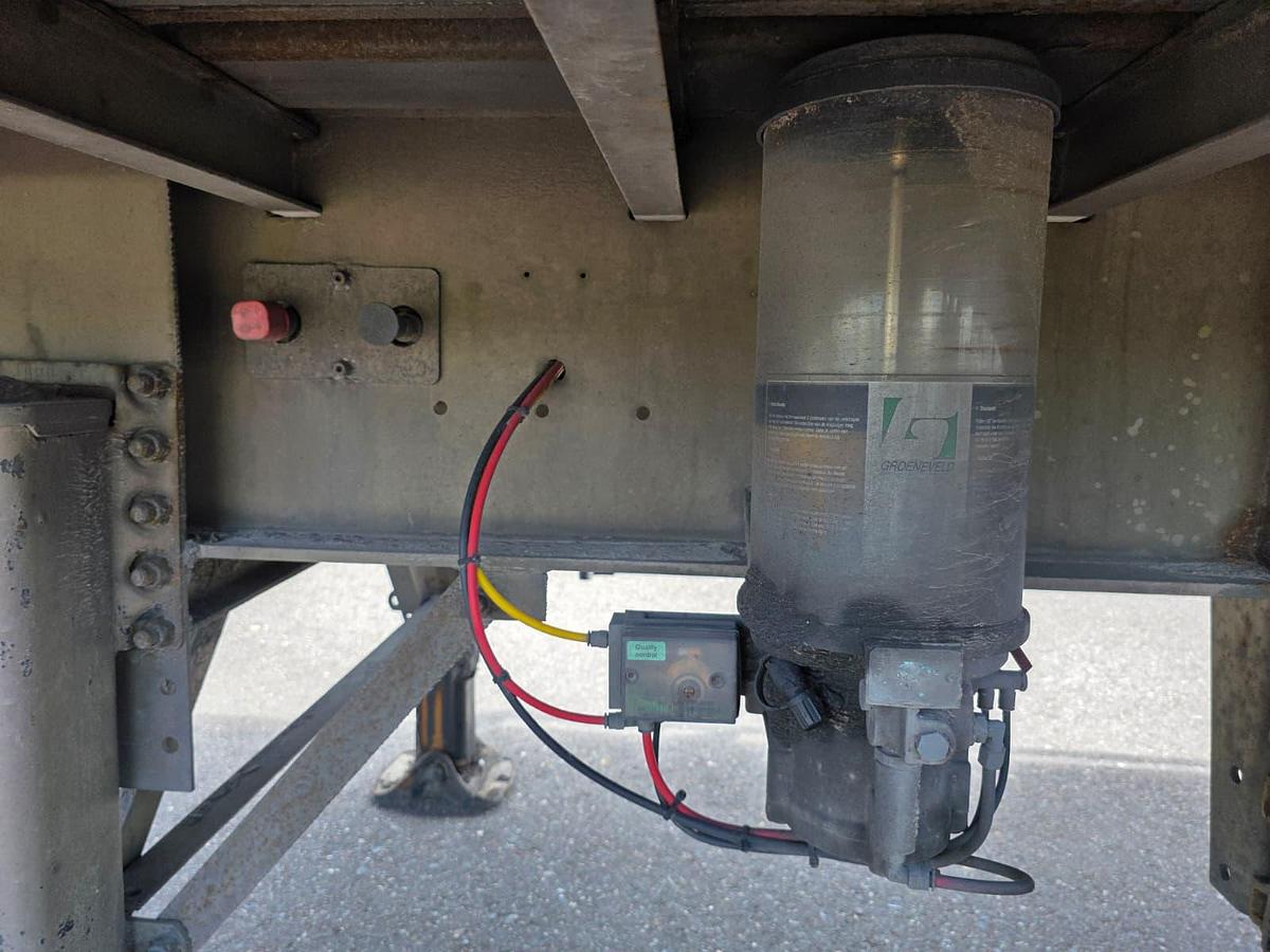 Gebruikt 2007 GROENEWEGEN DRO 12-20 / LOADING LIFT STEERING AXLE /APK /TUV 06-02-2027.
