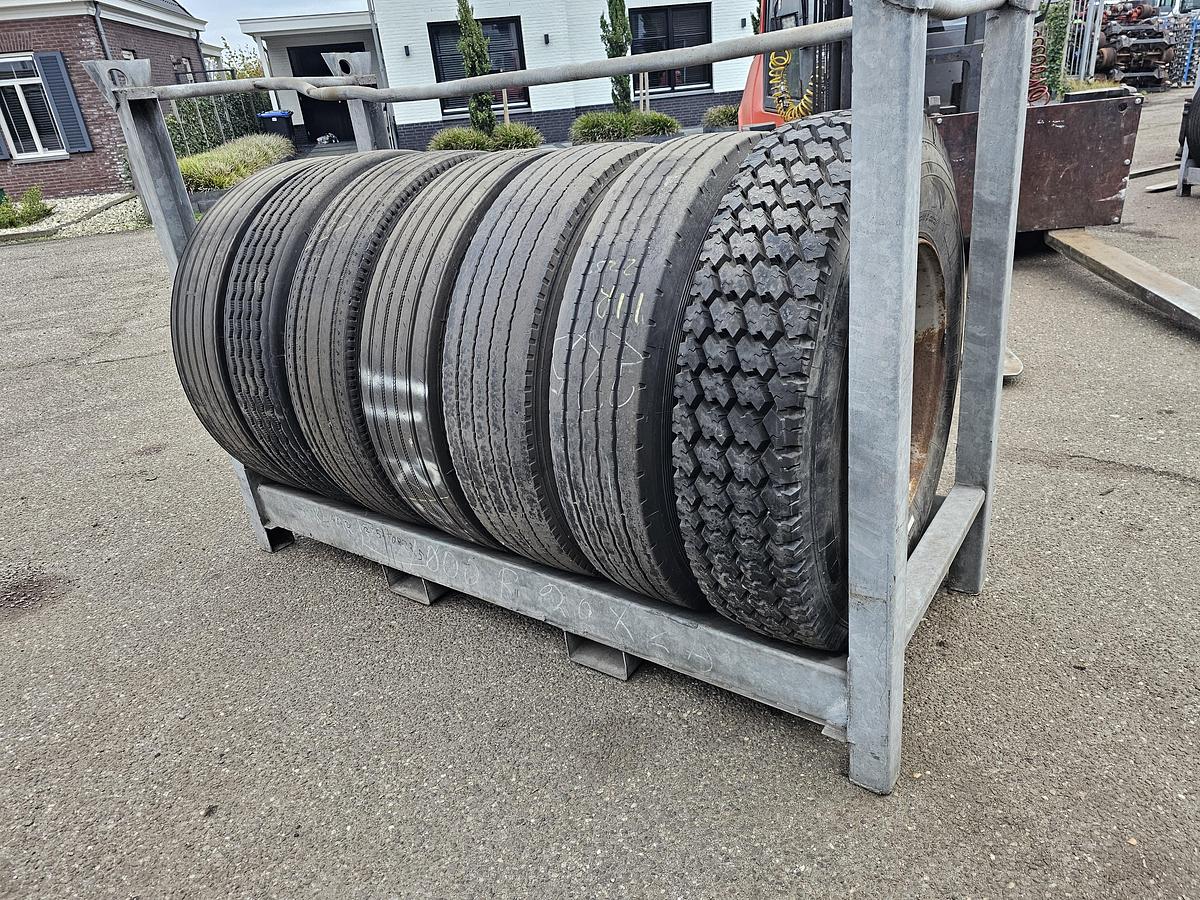 Gebruikt 1995 MICHELIN TRAILER TIRE