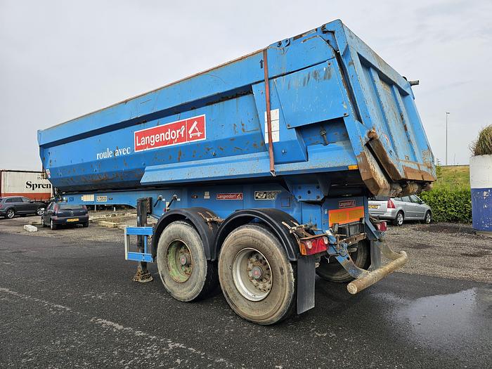 Used 2010 Langendorf C 3 | 2 axle tipper trailer | Saf axles drum | 20 mtr 3