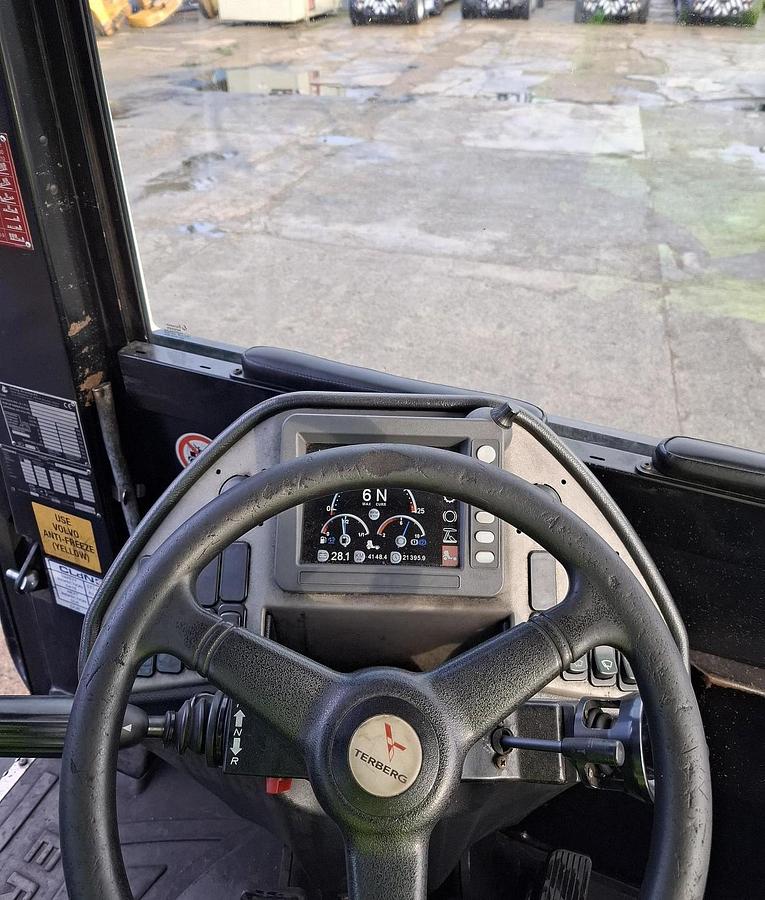 Gebruikt 2017 TERBERG RT283 | TERMINAL TRACTOR 4X4| TURNING CHAIR. | AUTOMATIC GEAR | 20000HOURS| 4 PIECES|LEASING 1610  EURO MND