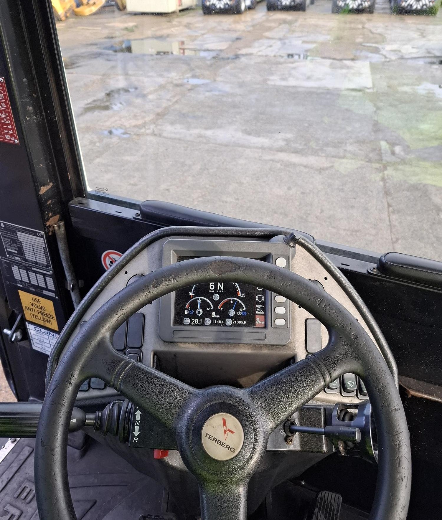 Gebruikt 2017 TERBERG RT283 | TERMINAL TRACTOR 4X4| TURNING CHAIR. | AUTOMATIC GEAR | 20000HOURS| 4 PIECES|LEASING 1610  EURO MND