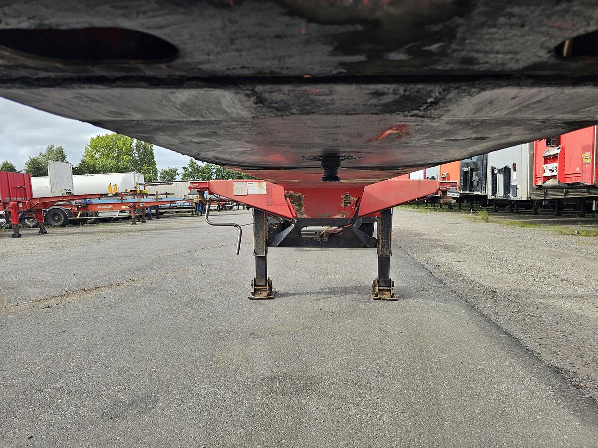 Used 2006 D-TEC  YARD CHASSIS |MULTI CHASSIS | ALL CONNECTIONS| NO DOCUMENTS | 3 PIECES.