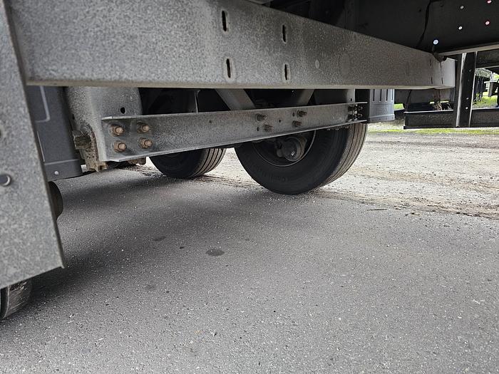 Used 2015 SCHMITZ CARGOBULL SCB.S3T | SAF DISC | GALVANISED CHASSIS .