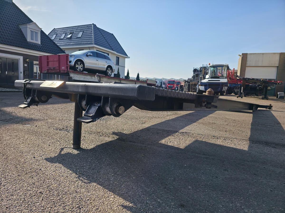 Gebruikt 2002 onbekend 20 foot tipper frame