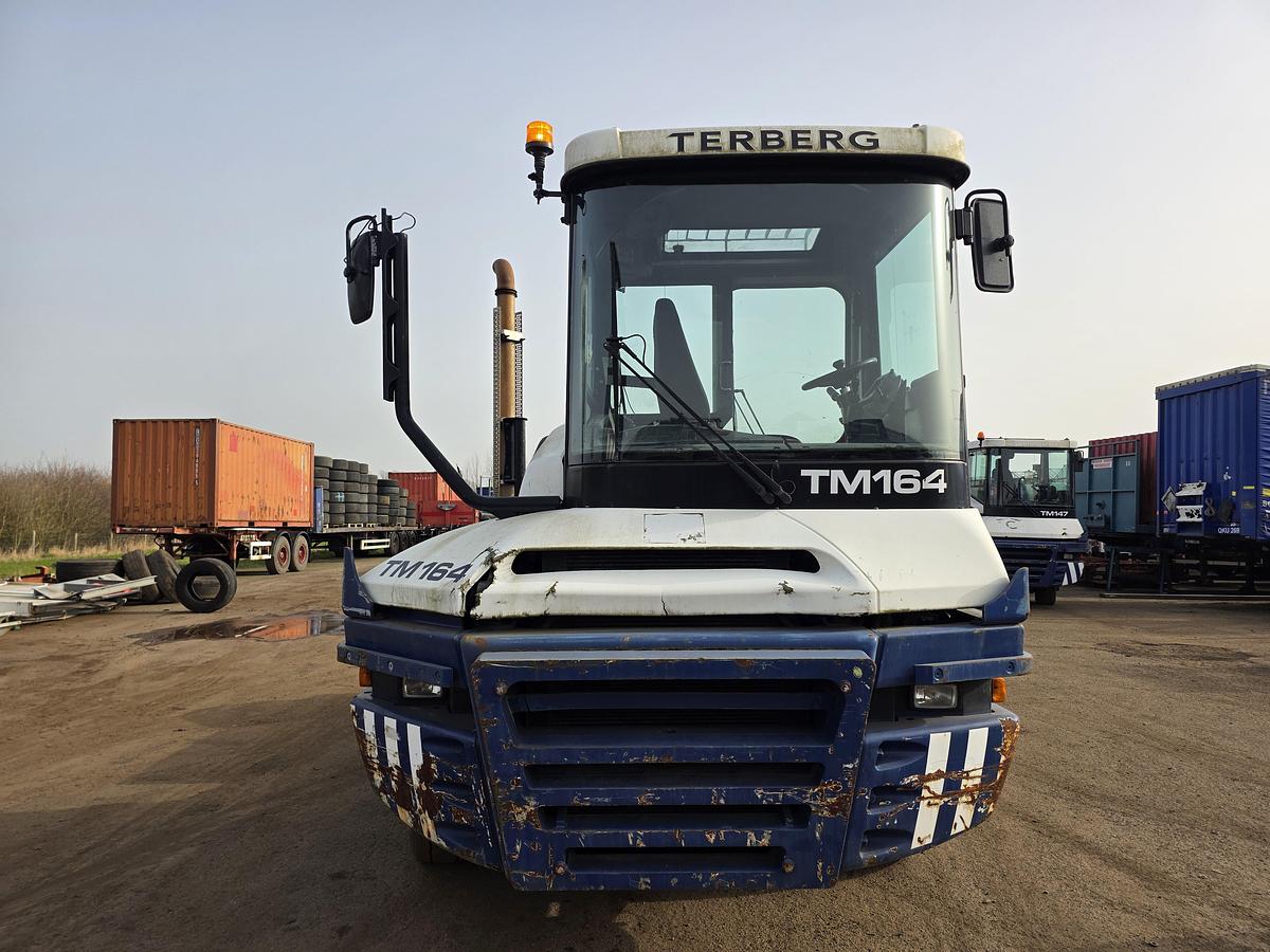 Gebruikt 2012 TERBERG RT283 | TERMINAL TRACTOR 4X4| TURNING CHAIR. | AUTOMATIC GEAR | 28 191HOURS |