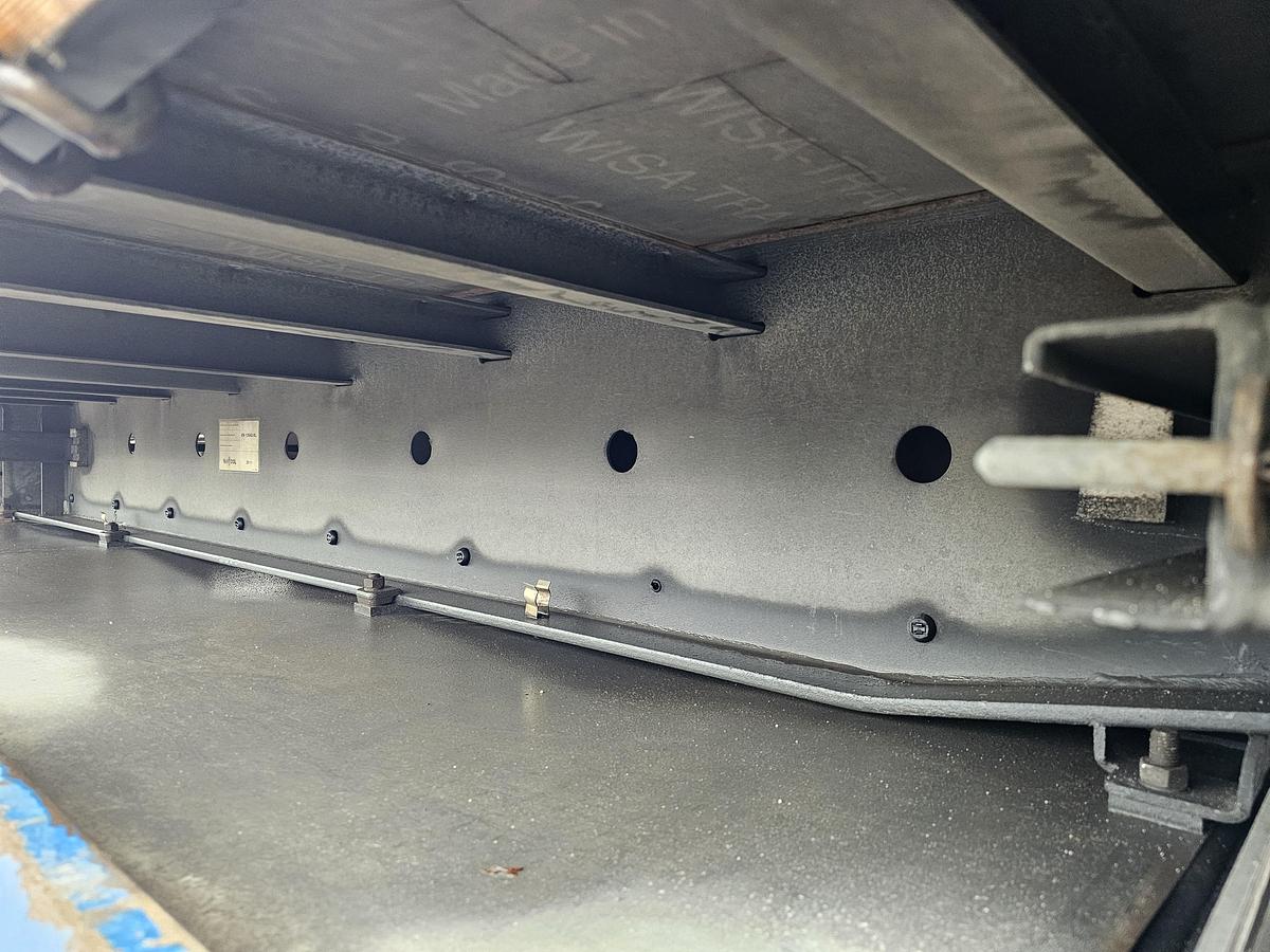 Used 2011 VAN HOOL 3B0072 | GALVANISED STEEL CHASSIS | ALU RIMS |BPW DISC | TUV APK/ 10-05-2026.