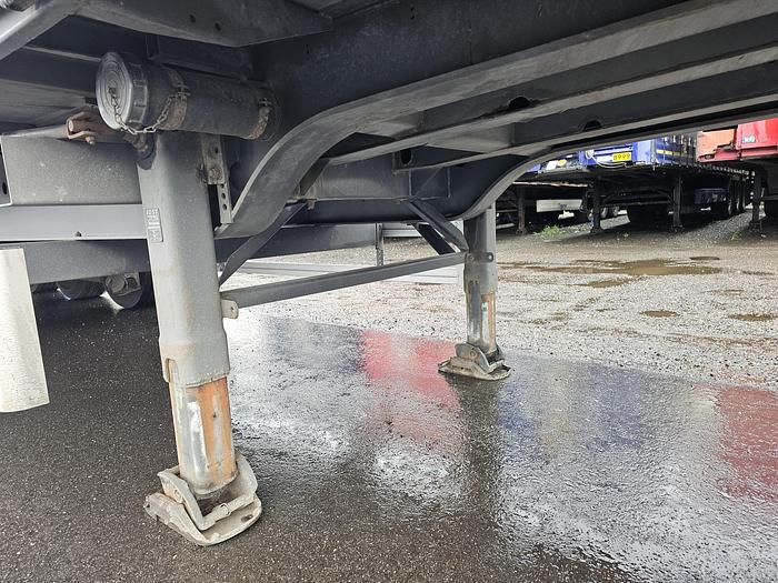 Used 2005 Krone Sd 27 3 axle curtainsider |Saf disc |Belgium Tuv 09-08-2024.