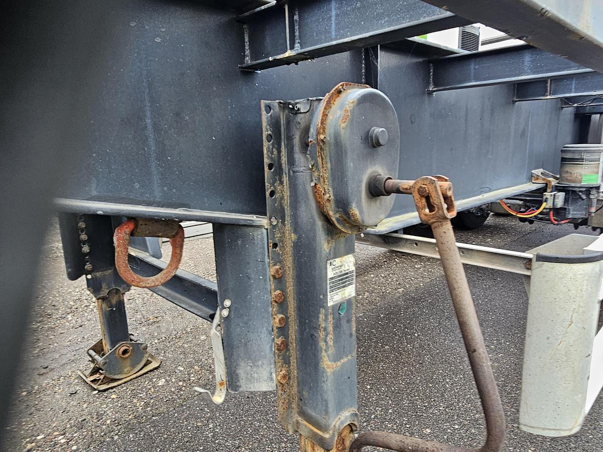 Gebruikt 2003 VAN HOOL 3B1096| FOR GAS BOTTELS| CHASSIS LIKE NEW| APK\TUV 04-10-2026. 11 MTR LONG.