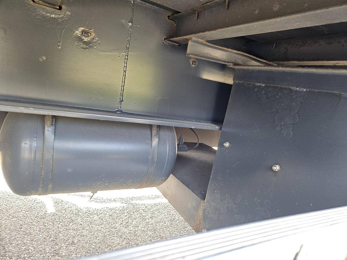 Gebruikt 2000 PACTON T2-001 STEERING AXLE/LOADING LIFT/ BPW DRUM.