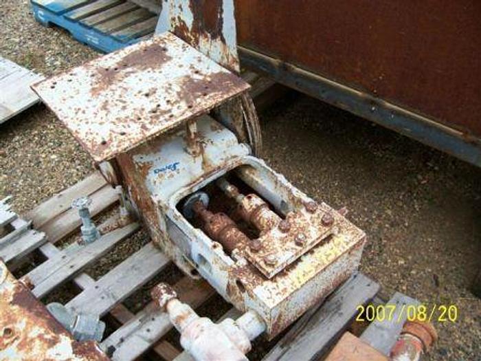 Used Union DX-5 Duplex Plunger Pump