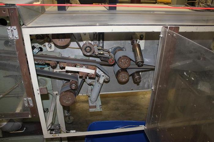 Used ZUIKO SANITARY PAD LINE 12" ULTRA THIN 225 FPM