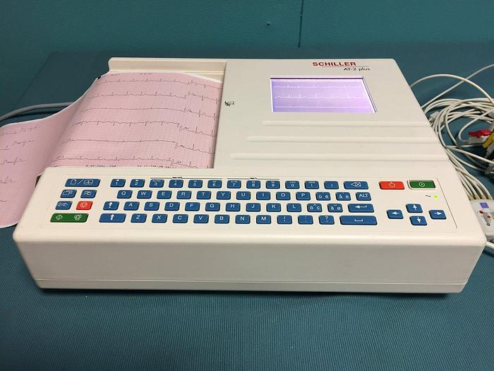 Used Schiller EKG Gerät Cardiovit AT2 Plus mit Patientenkabel