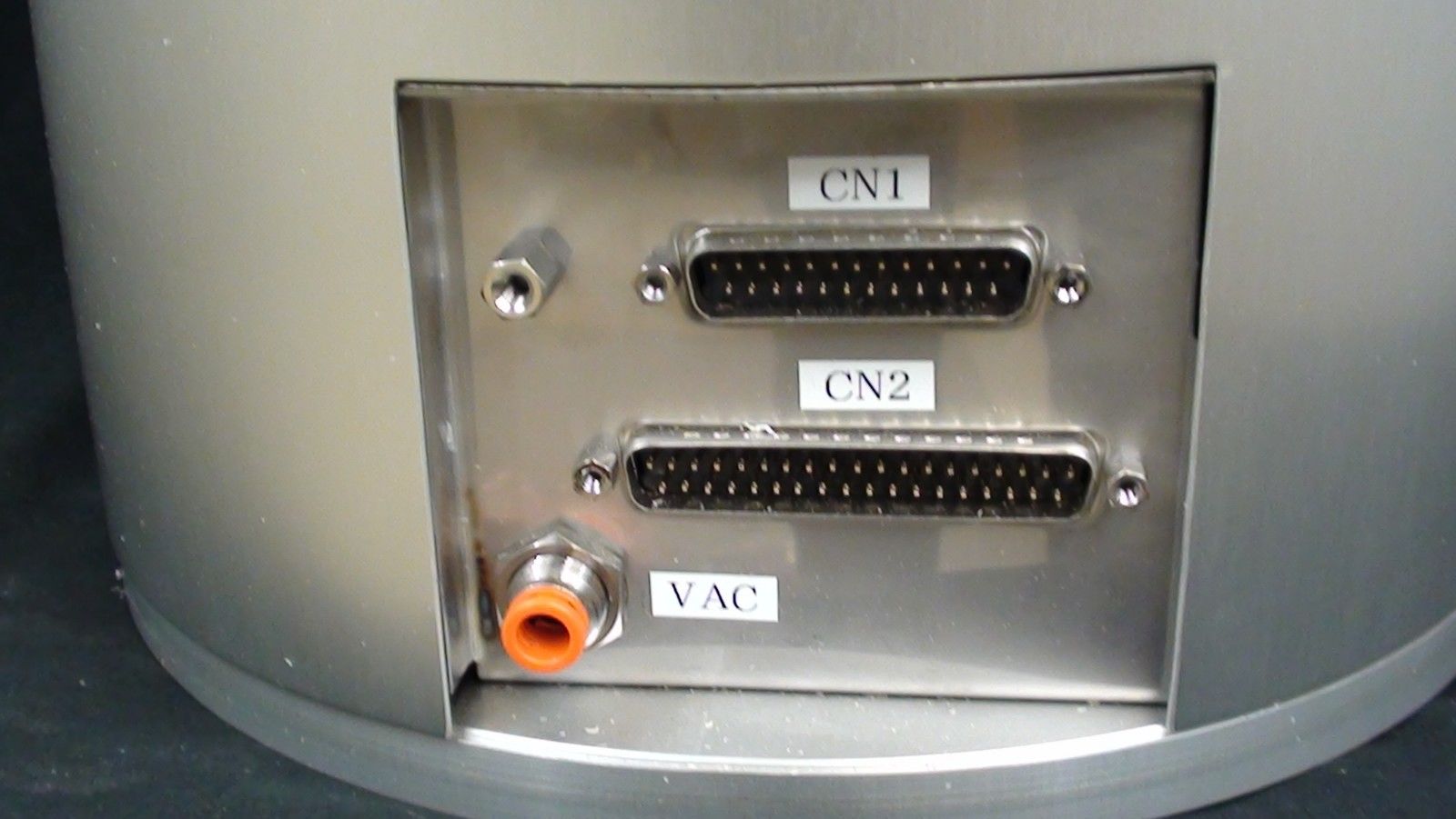 Used Yaskawa XU-RCM6901 Wafer loader robot