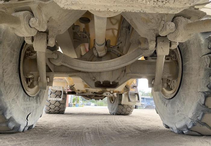 Used Off Road articulated Dump Truck