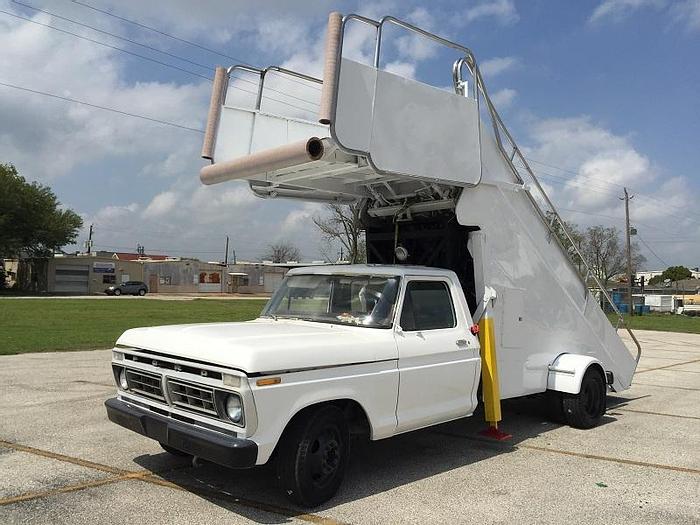 Used 1971 Nordco 3003 Stair Truck