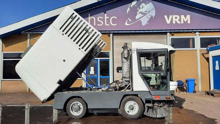 Gebruikt 2011 Ravo 530 STH