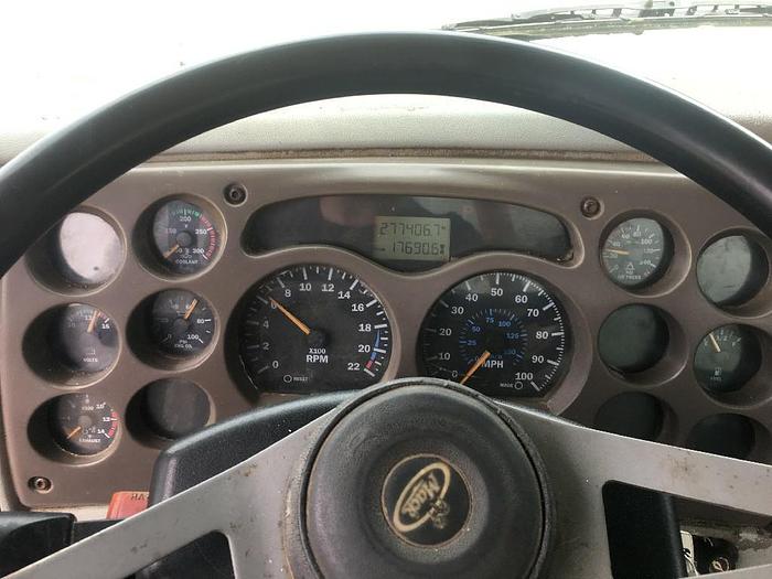 Used 2001 Mack CH 613