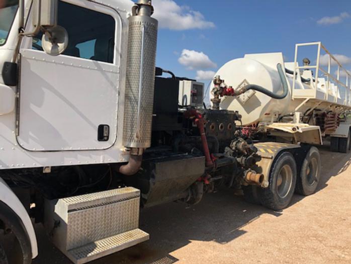 Used 15k Acid Pump Truck w/ Trailer