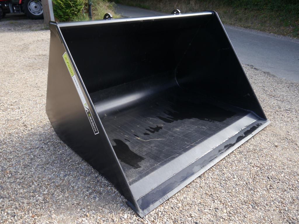 Used Eastern Attachments X-Form Bucket