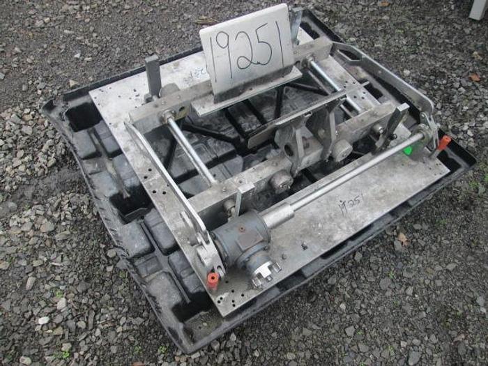 Used Pacmac Jaw Assembly