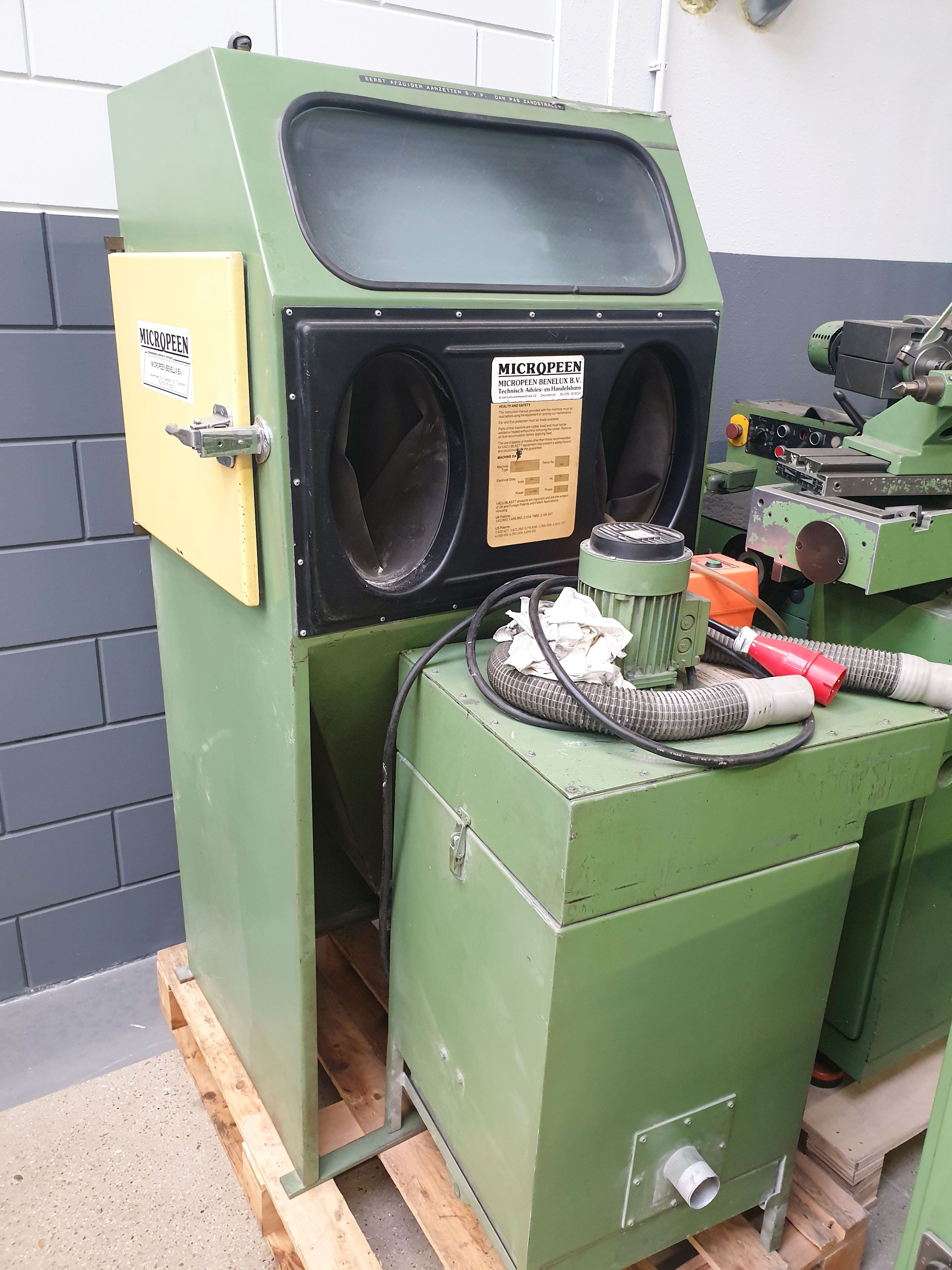 Used Blast cabinet Nova 76 - Others - 1980