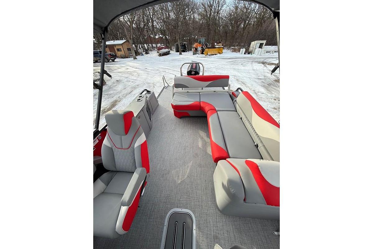 Used 2026 Avalon LSZ 23' Cruise Rear Bench