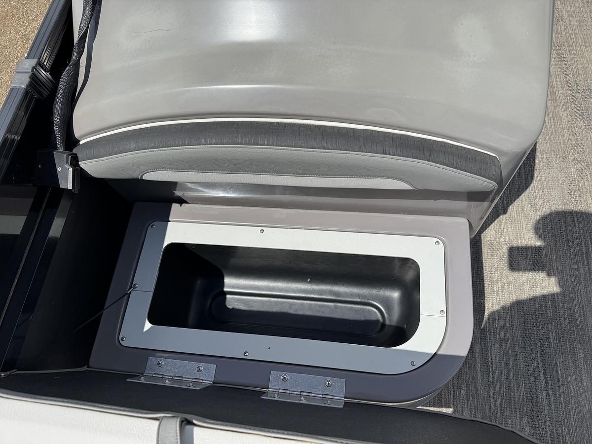 Used 2021 Avalon 2585 Catalina Quad Fish