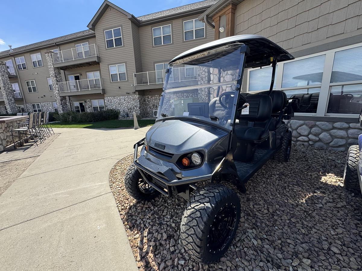 2026 E-Z-GO Express 4