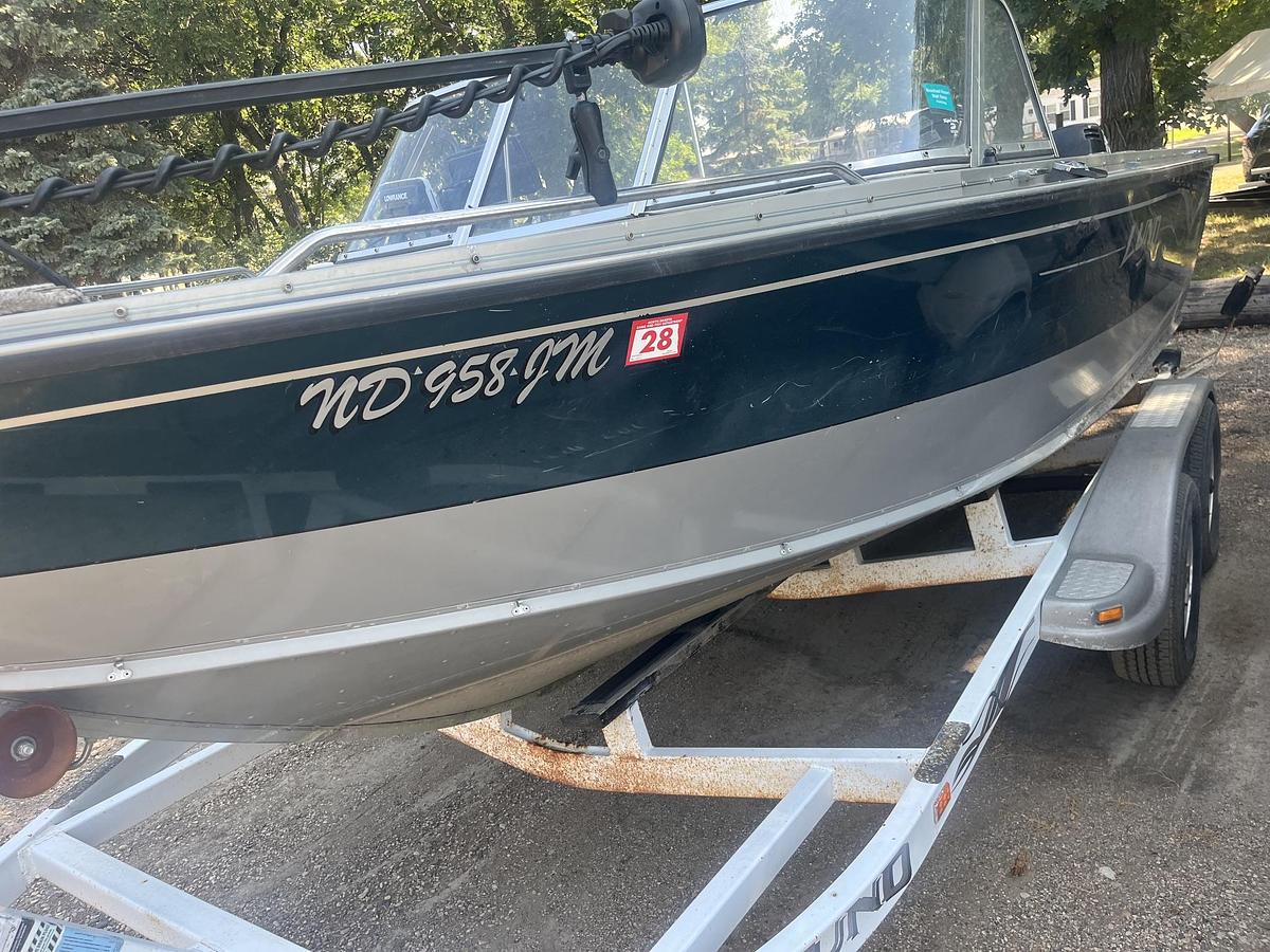 Used 2002 Lund 1800 fisherman