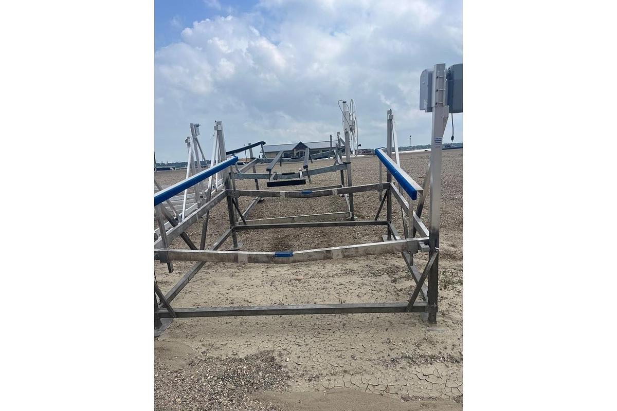 Used shoremaster 5010dvs