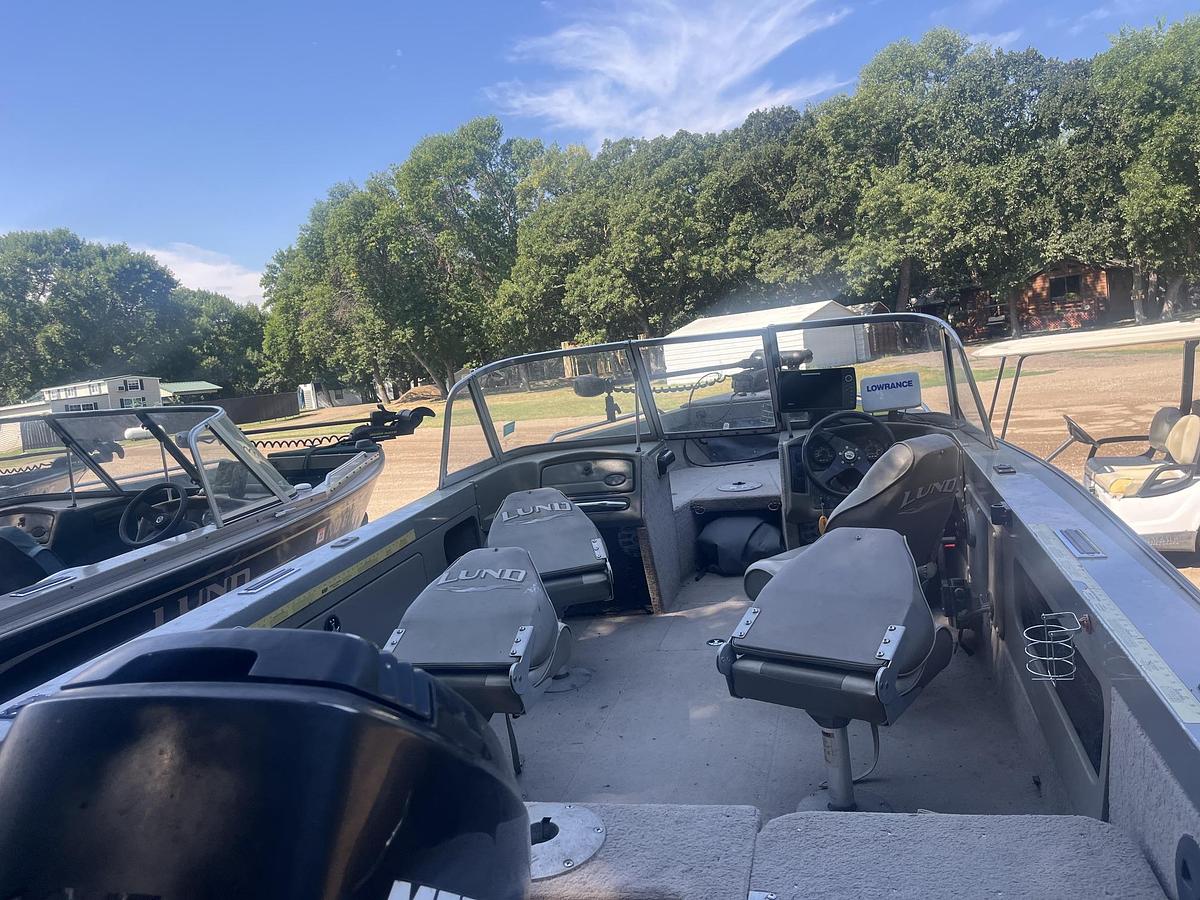 Used 2002 Lund 1800 fisherman