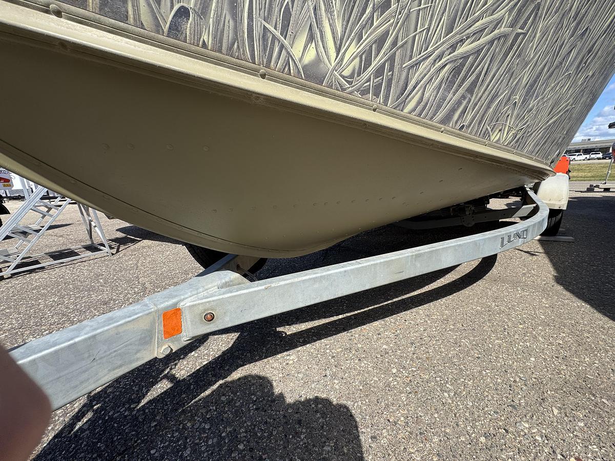 Used 2021 Lund Alaskan 20'