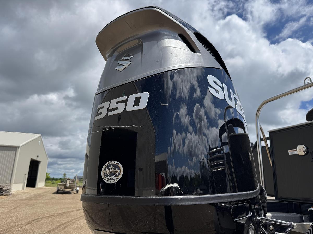 Used 2021 Avalon 2585 Catalina Quad Fish