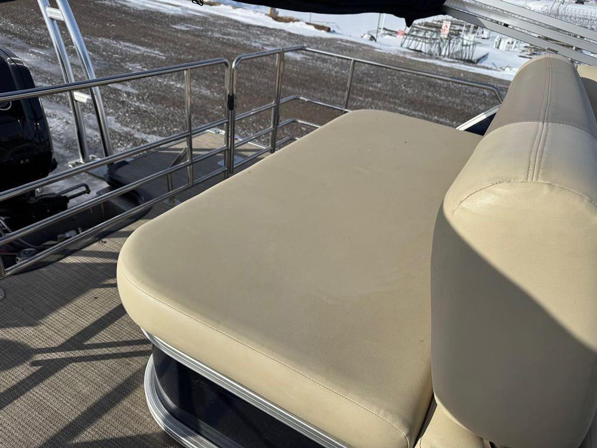 Used 2020 Starcraft EX 22 Q