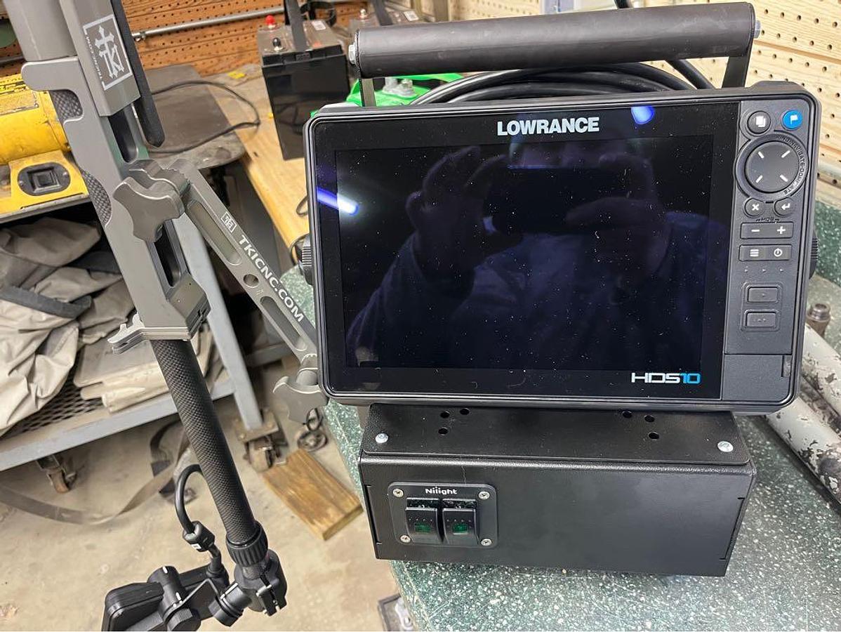 2025 tki cnc lowrance hds 10