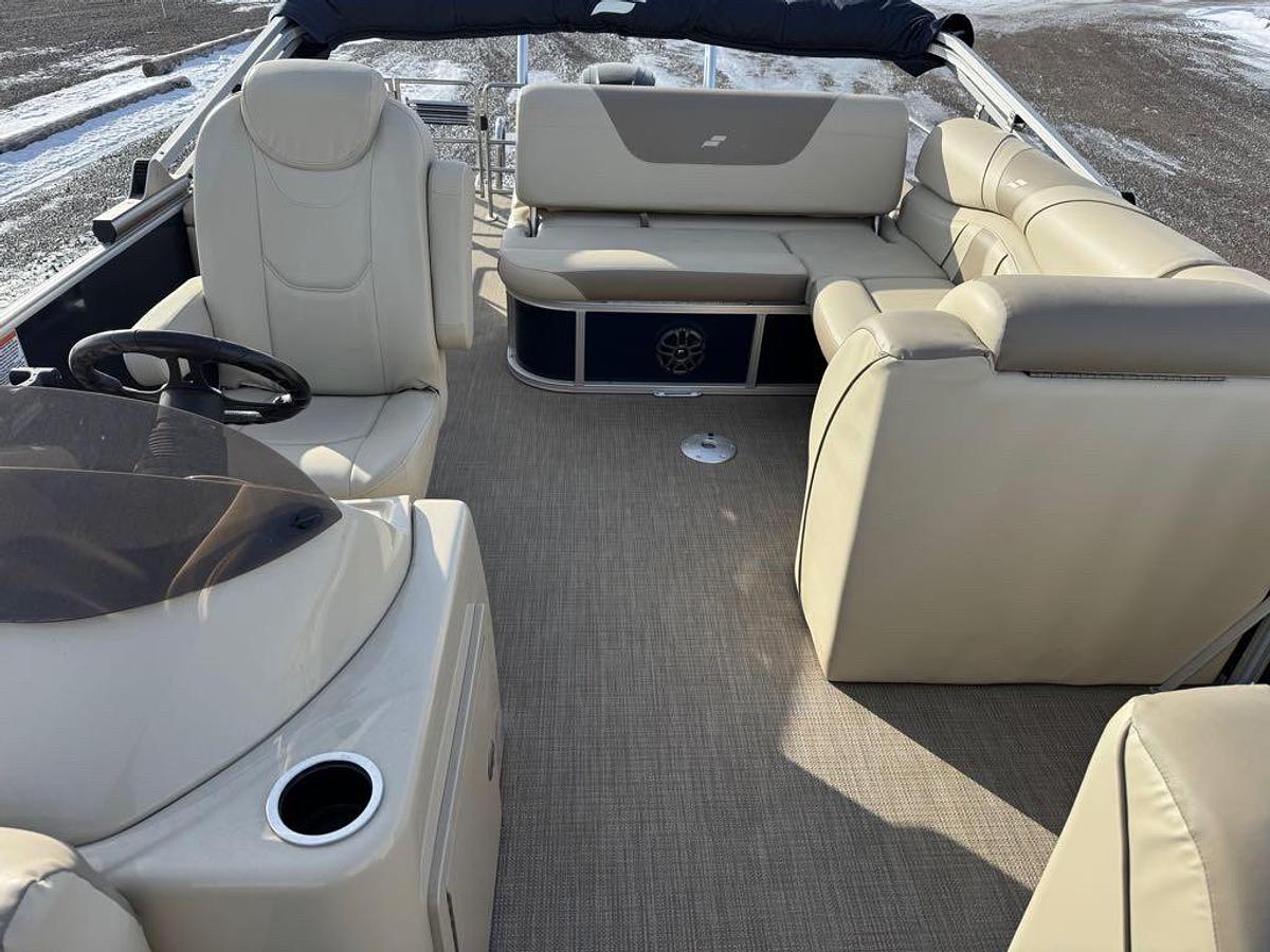 Used 2020 Starcraft EX 22 Q