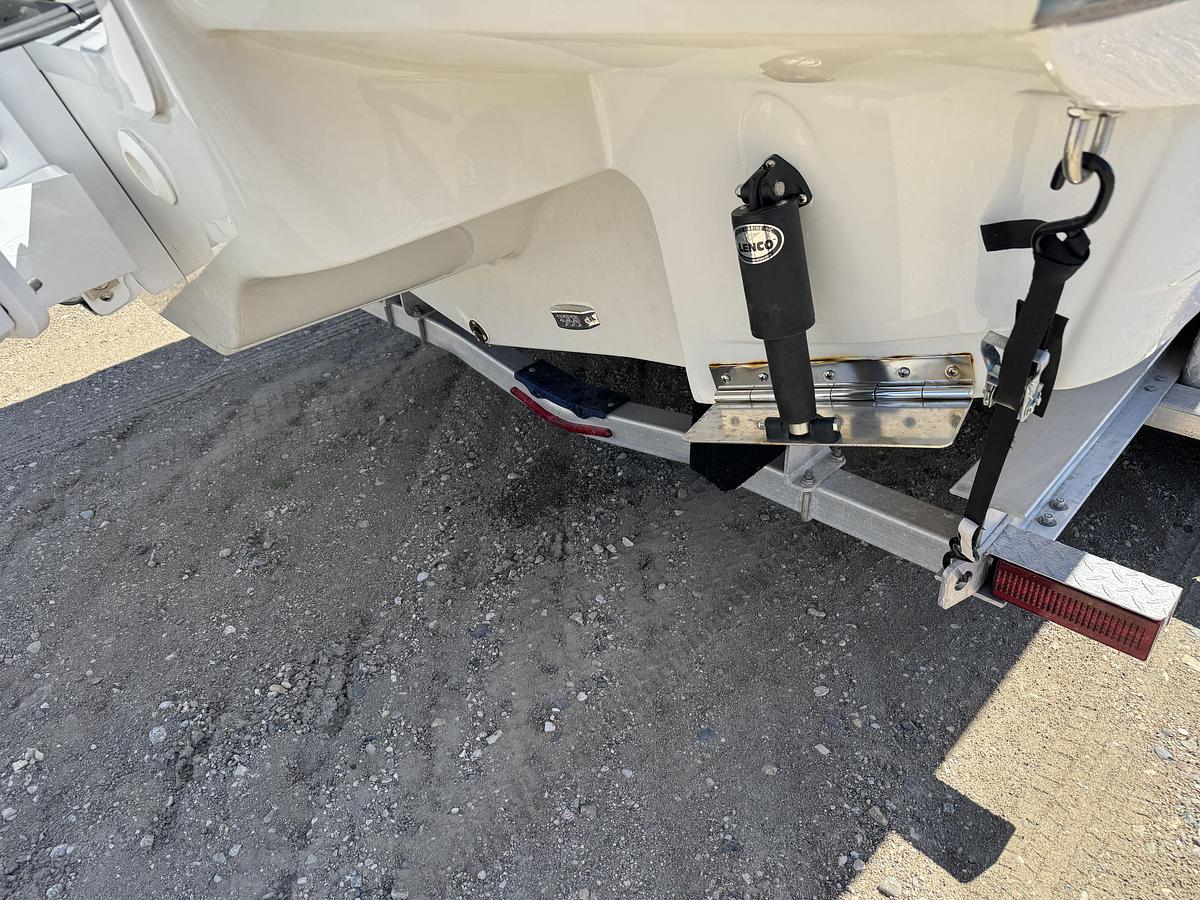Used 2024 Crownline 260 XSS