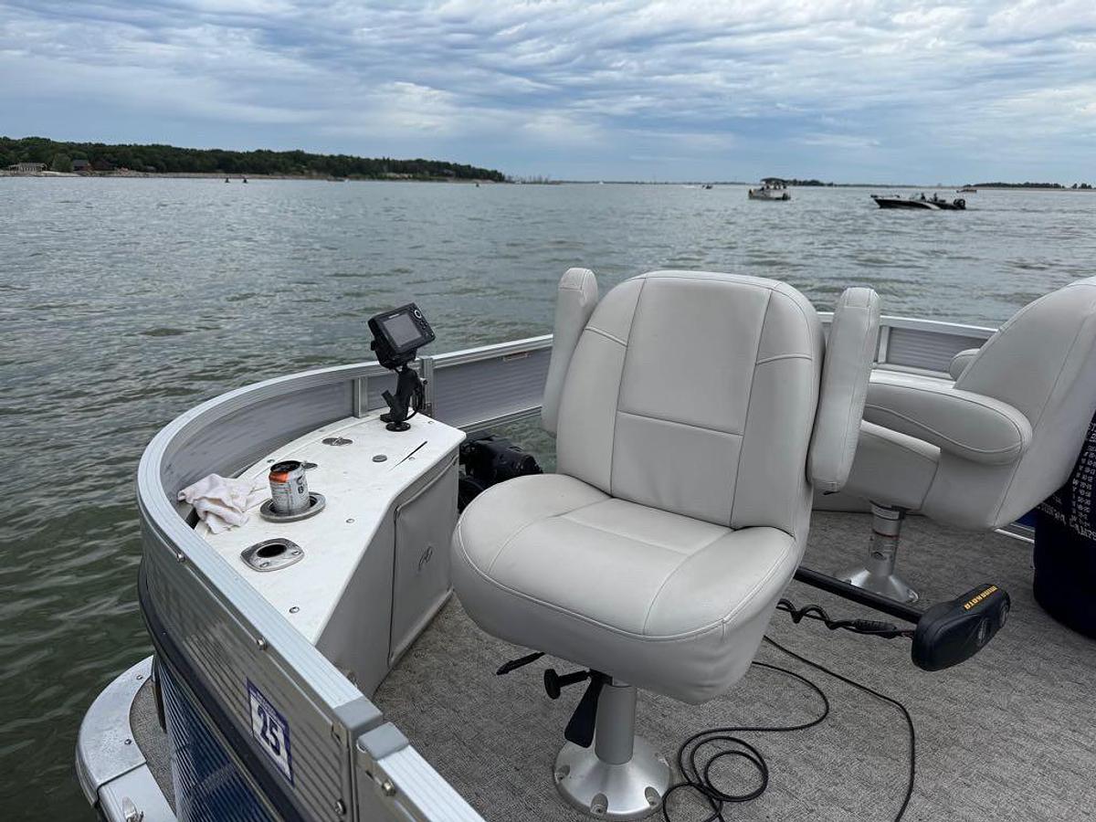 Used 2018 Avalon Catalina Quad Fish 25''''