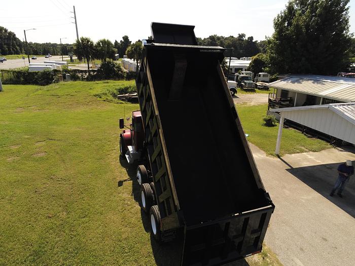 Used 2009 Kenworth W900