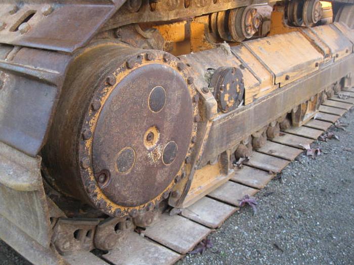 Used 2010 CASE 1650L