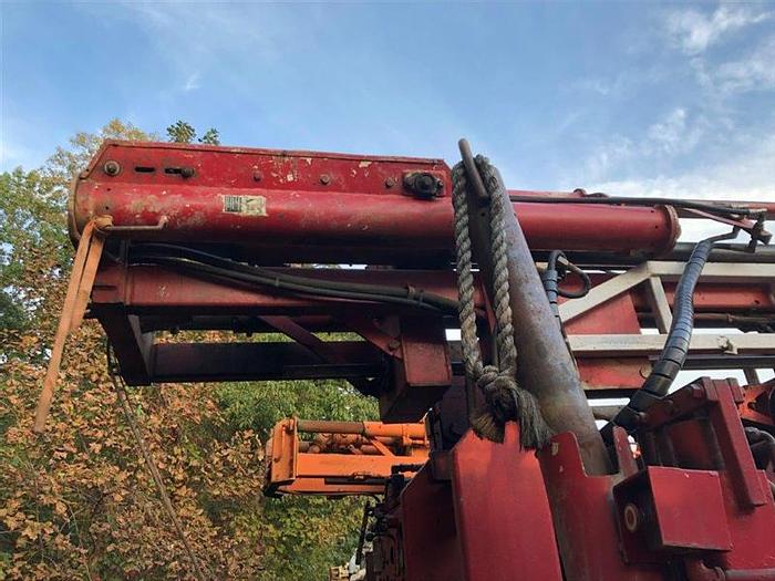 Used 1988 Mobile B57 Drill Rig