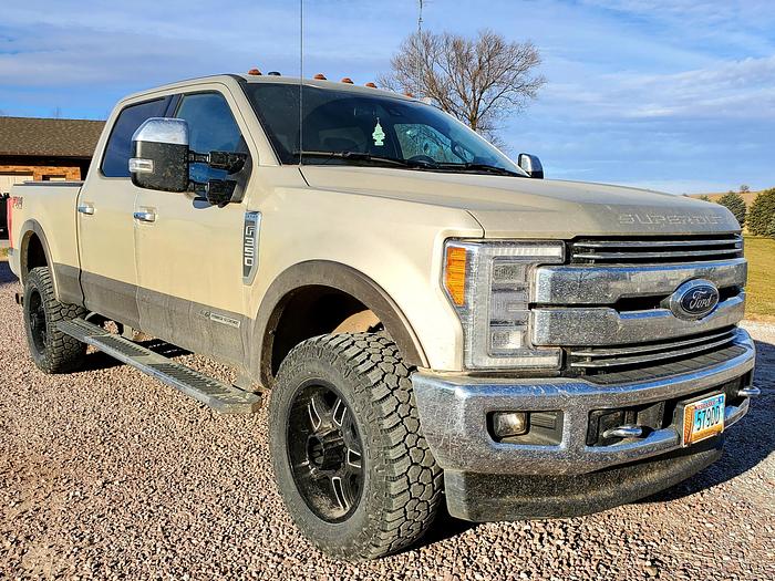 Used 2018 Ford F350 Crew Cab Truck w/ 26k Miles