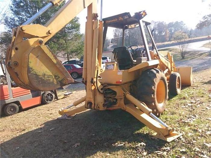 Used 1986 CASE 580E