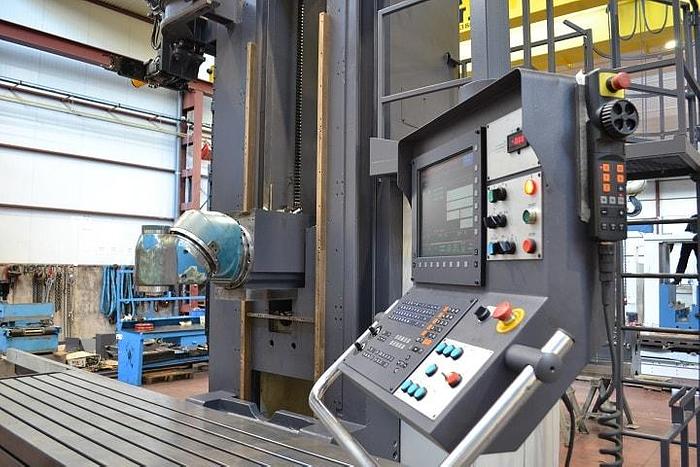 Refurbished Refurbished 1998 Correa L30/104 Mobile Column Milling Machine