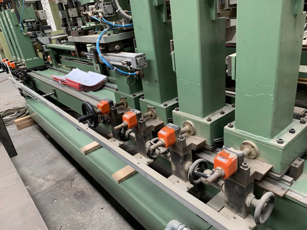 Used Foratrice per antine