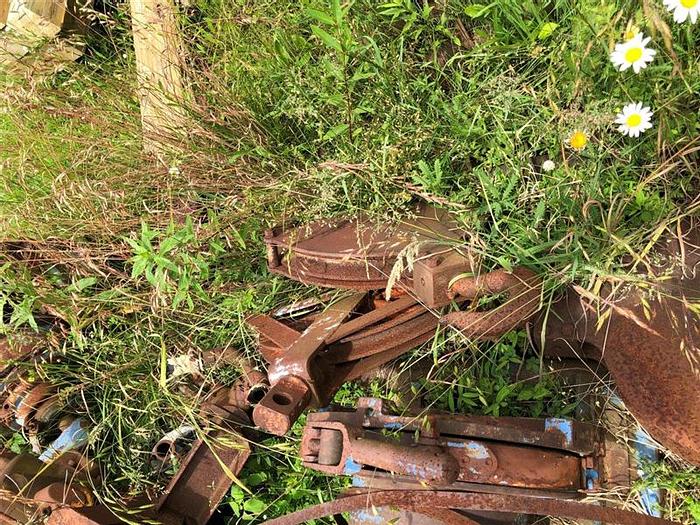 Used Crane Pullies with Hooks