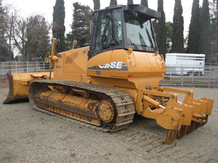 Used 2011 CASE 1650L